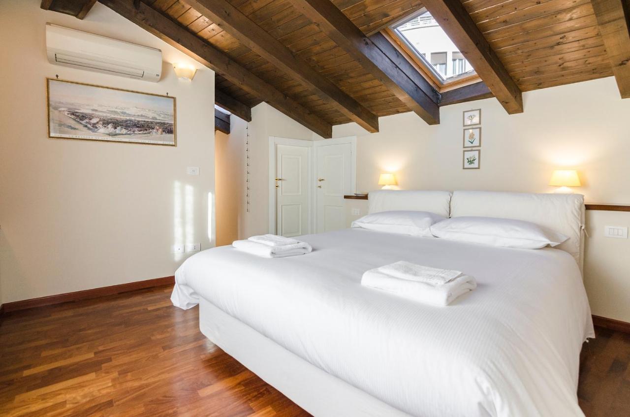 Flat 13: Elegante E Luminoso Con Terrazzo Privato Appartement Bologna Buitenkant foto
